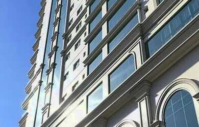 Imagem: O apartamento possui 4 Dormitórios, 5 Banheiros, 2 Vagas na