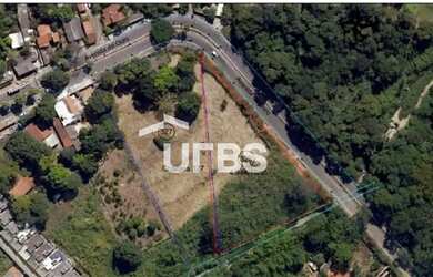 Imagem: O terreno possui 11.270m² de Área e está localizado em Jardim