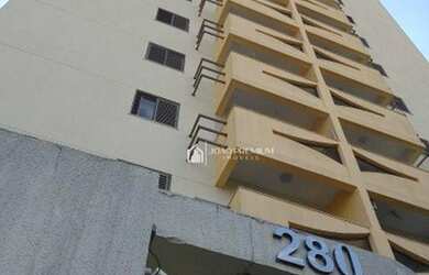 Imagem: O apartamento possui 2 Dormitórios, 2 Banheiros, 2 Vagas na