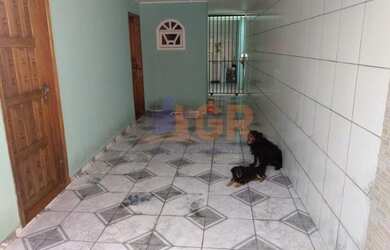 Imagem 4: Casa para Venda em Curitiba, Cajuru, 2 dormitórios, 1 banheiro, 2 vagas