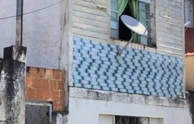 Imagem 4: Vendo casa. 1 Vaga na garageme2 Dormitórios