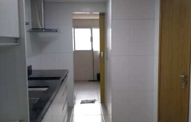 Imagem 8: Apartamento para aluguel e venda possui 210 metros quadrados com 3 quartos...