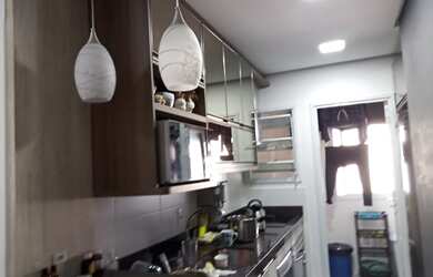 Imagem: O apartamento possui 3 Dormitórios, 2 Banheiros, 1 Vaga na