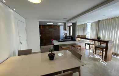 Imagem: O apartamento possui 3 Dormitórios, 3 Banheiros, 2 Vagas na