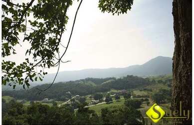 Imagem 12: Imóvel com Alto Padrão de Acabamento em Ubatiba, Maricá