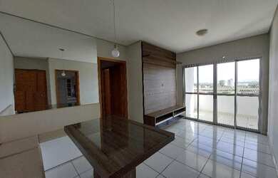 Imagem: O apartamento possui 3 Dormitórios, 2 Banheiros, 2 Vagas na