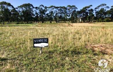 Imagem: O terreno possui 469m² de Área e está localizado em Ibiraquera