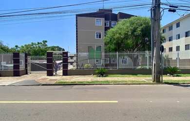 Imagem: O apartamento possui 3 Dormitórios, 1 Banheiro, 1 Vaga na garagem