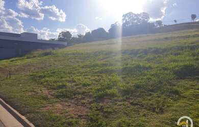 Imagem 13: SENADOR CANEDO - Terreno Padrão - Jardins Nápoles