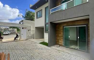 Imagem: A casa em condomínio possui 3 Dormitórios, 4 Banheiros, 2