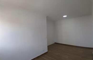 Imagem 3: São Paulo - Apartamento Padrão - Santa Teresinha
