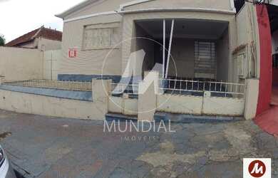 Imagem: O depósito possui 1 Vaga na garagem e 132m² de Área e está