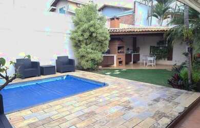 Imagem 1: Casa térrea. Piscina, Guarda roupa, Lareirae2 Vagas na garagem