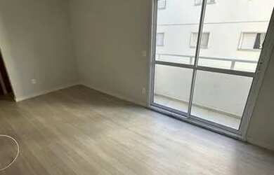 Imagem: O apartamento possui 1 Dormitório, 1 Banheiro, 1 Vaga na garagem