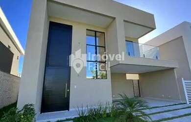 Imagem: A casa em condomínio possui 3 Dormitórios, 4 Banheiros, 4