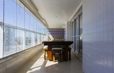 Imagem: O apartamento possui 4 Dormitórios, 4 Banheiros, 3 Vagas na