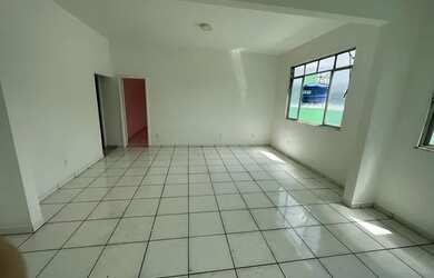 Imagem: O apartamento possui 2 Dormitórios, 2 Banheiros, 2 Vagas na