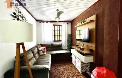 Imagem: A casa possui 5 Dormitórios, 4 Banheiros, 3 Vagas na garagem