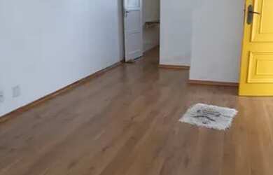 Imagem: A casa possui 2 Dormitórios, 3 Banheiros, 2 Vagas na garagem