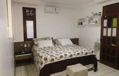 Imagem: A casa possui 3 Dormitórios, 2 Banheiros, 80m² de Área e