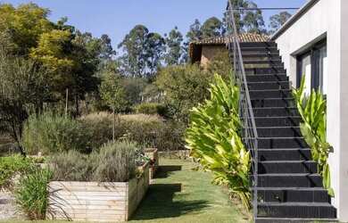 Imagem 10: Casa de condomínio para venda tem 820 metros quadrados com 5 quartos