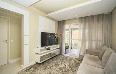 Imagem 4: Apartamento no Edifício Orbit: Oportunidade de Venda e Locação em Ponto Estratégico de Cur