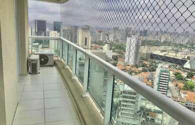 Imagem: O depósito possui 2 Vagas na garagem e 57m² de Área e está