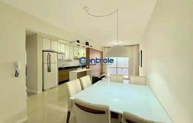 Imagem: O apartamento possui 3 Dormitórios, 2 Banheiros, 2 Vagas na