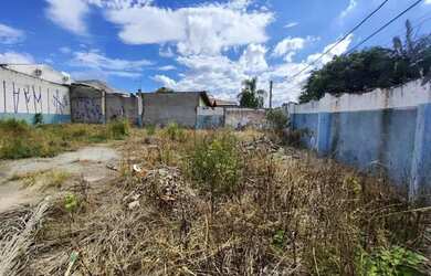 Imagem: O terreno possui 540m² de Área e está localizado em Vila