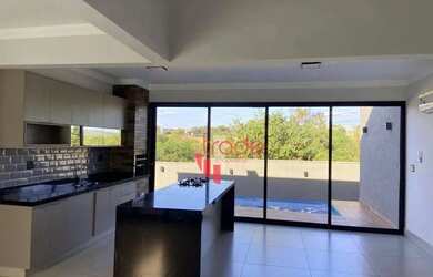 Imagem 4: Casa em Condomínio Fechado para Venda ou Locação no Bairro Bonfim Paulista...