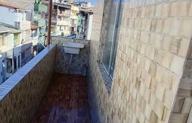 Imagem 2: Casa na liberdade. Varanda, 1 Banheiroe1 Dormitório