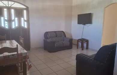 Imagem 2: casa temporada guriri. Acomodam 10 pessoas, 2 Vagas na garageme3 Dormitórios