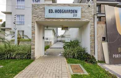 Imagem: O apartamento possui 1 Dormitório, 1 Banheiro, 1 Vaga na garagem