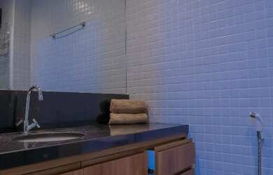 Imagem 7: Apartamento, último andar, vista mar total, porteira fechada. Direto...