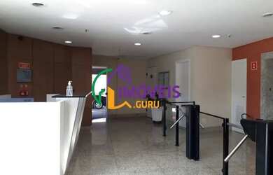 Imagem: O depósito possui 2 Vagas na garagem e 112m² de Área e está