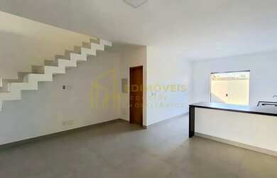 Imagem 3: Moderna Casa com 3 Quartos e Quintal no Planície da Serra Pronta para...