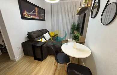 Imagem: O apartamento possui 3 Dormitórios, 1 Banheiro, 1 Vaga na garagem