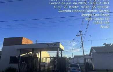 Imagem: A casa possui 2 Dormitórios, 1 Banheiro, 1 Vaga na garagem