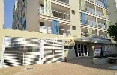 Imagem: O apartamento possui 1 Dormitório, 2 Banheiros, 1 Vaga na garagem