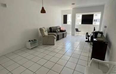 Imagem: O apartamento possui 3 Dormitórios, 2 Banheiros, 1 Vaga na