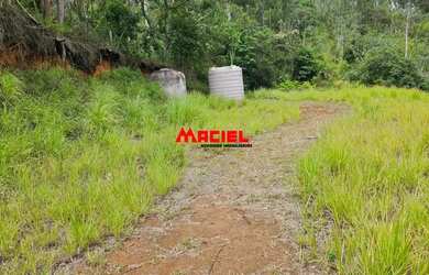 Imagem: O terreno possui 185m² de Área e está localizado em Santa