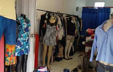 Imagem: O depósito e está localizado em Palmares, Ibirité à venda