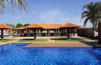 Imagem 10: Estância Cerrado. Acomodam 10 pessoas, 5 Vagas na garageme3 Dormitórios