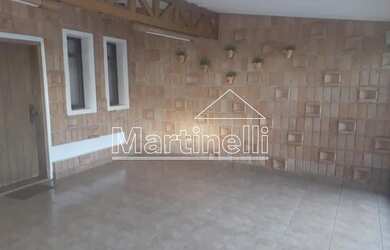 Imagem: A casa possui 3 Dormitórios, 3 Banheiros, 2 Vagas na garagem