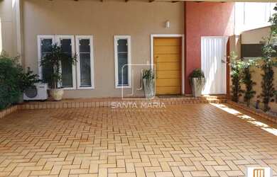 Imagem: A casa em condomínio possui 4 Dormitórios, 3 Banheiros, 2