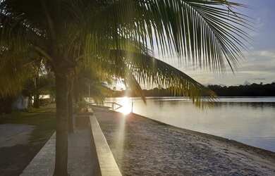 Imagem: A casa em condomínio possui 3 Dormitórios, 4 Banheiros, 4