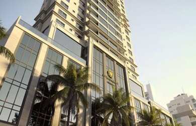 Imagem: O apartamento possui 4 Dormitórios, 4 Banheiros, 2 Vagas na