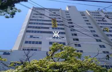 Imagem: O depósito possui 5 Vagas na garagem, 6.650m² de Área e