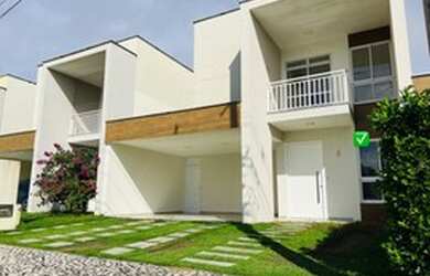 Imagem: A casa em condomínio possui 3 Dormitórios, 4 Banheiros, 2