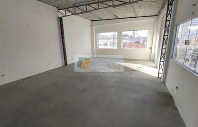 Imagem: O depósito possui 180m² de Área e está localizado em Ipiranga